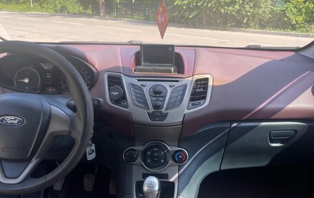 Ford Fiesta, 2008 год, 520 000 рублей, 18 фотография