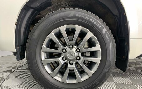 Toyota Land Cruiser Prado 150 рестайлинг 2, 2018 год, 6 295 000 рублей, 10 фотография