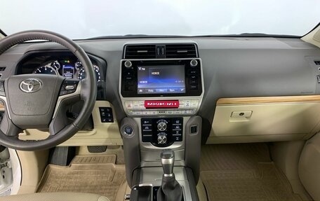 Toyota Land Cruiser Prado 150 рестайлинг 2, 2018 год, 6 295 000 рублей, 15 фотография