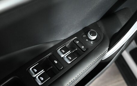 Geely Coolray I, 2021 год, 1 615 000 рублей, 14 фотография