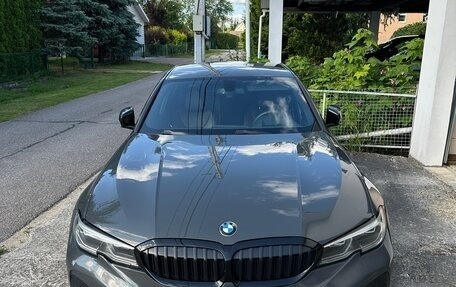 BMW 3 серия, 2019 год, 3 850 000 рублей, 2 фотография