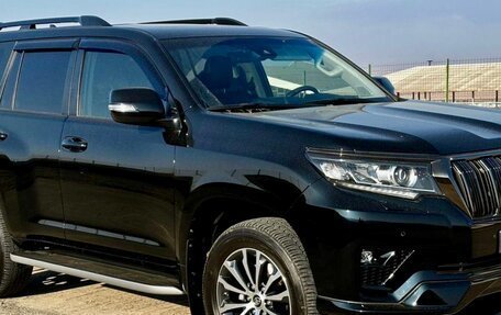 Toyota Land Cruiser Prado 150 рестайлинг 2, 2023 год, 8 500 000 рублей, 2 фотография