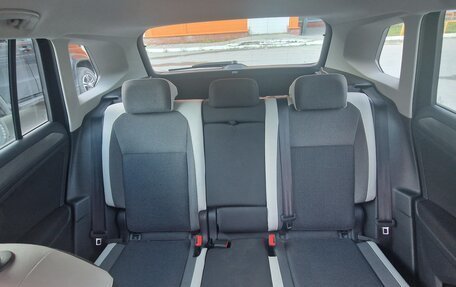 Volkswagen Tiguan II, 2020 год, 3 900 000 рублей, 17 фотография