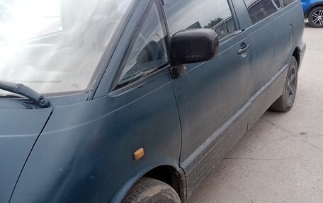Toyota Previa II, 1995 год, 570 000 рублей, 2 фотография
