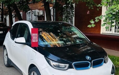 BMW i3 I01 рестайлинг, 2014 год, 1 550 000 рублей, 4 фотография