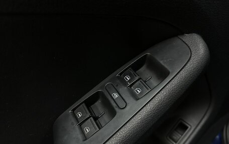 Volkswagen Jetta VI, 2015 год, 943 000 рублей, 14 фотография