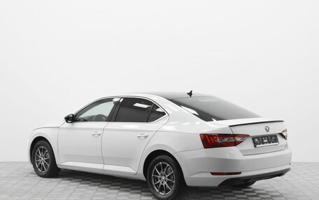 Skoda Superb III рестайлинг, 2016 год, 1 659 000 рублей, 4 фотография