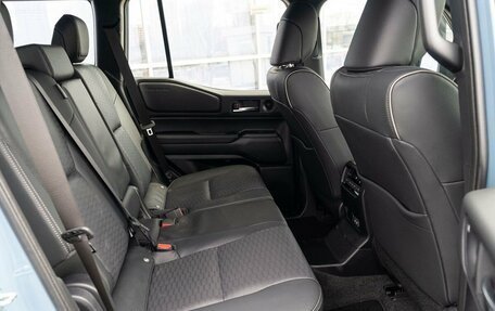Toyota Land Cruiser Prado, 2024 год, 10 700 000 рублей, 20 фотография