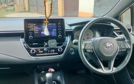 Toyota Corolla, 2021 год, 2 200 000 рублей, 9 фотография