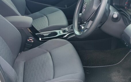 Toyota Corolla, 2021 год, 2 200 000 рублей, 3 фотография
