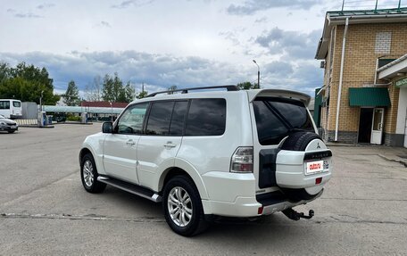Mitsubishi Pajero IV, 2014 год, 2 385 000 рублей, 9 фотография