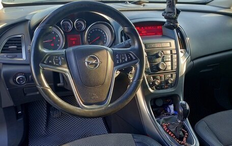 Opel Astra J, 2011 год, 770 000 рублей, 8 фотография