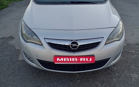 Opel Astra J, 2011 год, 770 000 рублей, 7 фотография