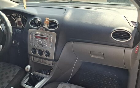 Ford Focus II рестайлинг, 2008 год, 485 000 рублей, 3 фотография