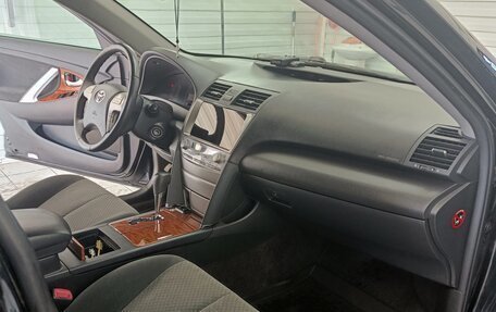 Toyota Camry, 2008 год, 1 500 000 рублей, 15 фотография