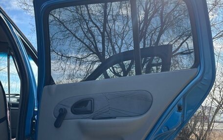 Renault Symbol I, 2002 год, 228 000 рублей, 10 фотография