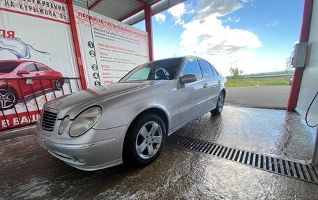 Mercedes-Benz E-Класс, 2002 год, 420 000 рублей, 6 фотография