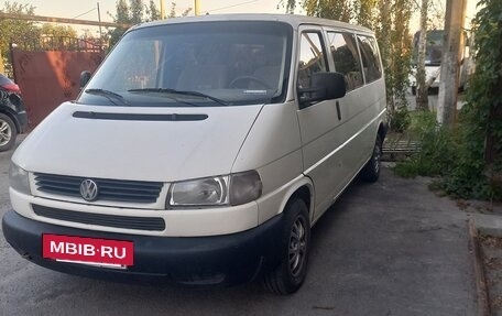 Volkswagen Transporter T4, 2000 год, 720 000 рублей, 2 фотография