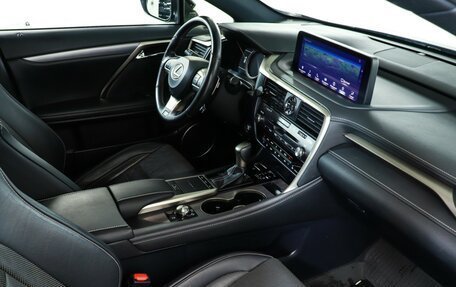 Lexus RX IV рестайлинг, 2019 год, 4 970 000 рублей, 9 фотография