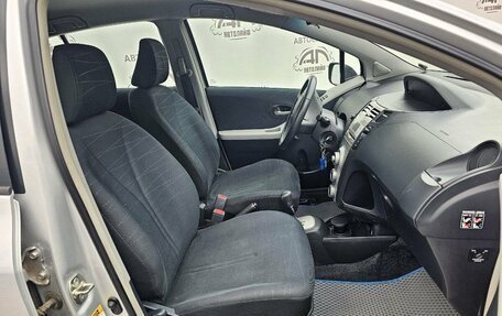 Toyota Yaris III рестайлинг, 2008 год, 559 000 рублей, 12 фотография