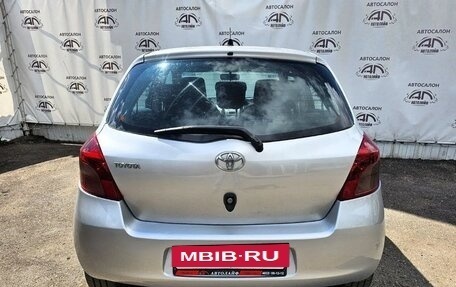 Toyota Yaris III рестайлинг, 2008 год, 559 000 рублей, 7 фотография