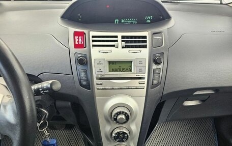 Toyota Yaris III рестайлинг, 2008 год, 559 000 рублей, 17 фотография