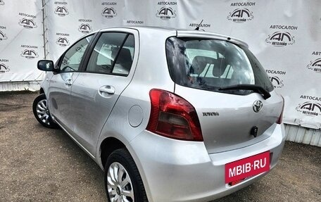 Toyota Yaris III рестайлинг, 2008 год, 559 000 рублей, 6 фотография