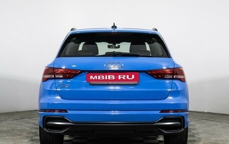 Audi Q3, 2019 год, 2 999 700 рублей, 6 фотография