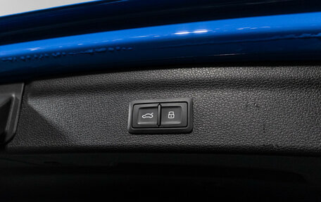 Audi Q3, 2019 год, 2 999 700 рублей, 15 фотография