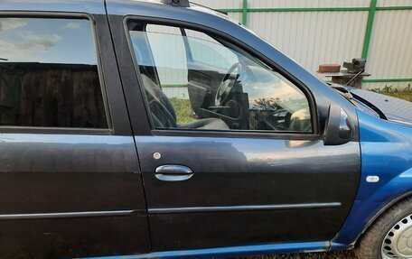 Renault Logan I, 2006 год, 220 000 рублей, 5 фотография