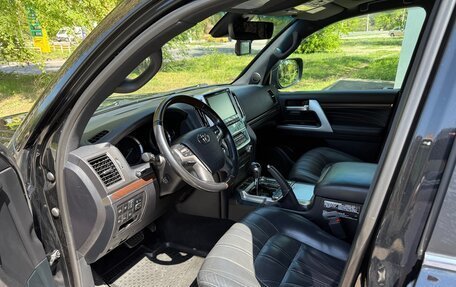 Toyota Land Cruiser 200, 2020 год, 7 200 000 рублей, 6 фотография