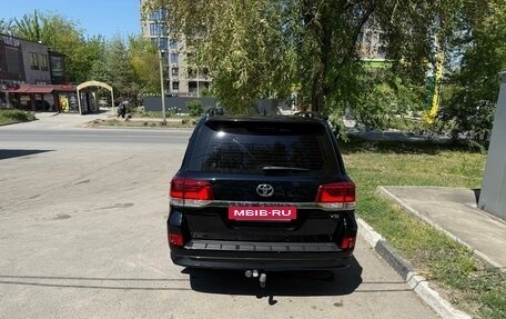Toyota Land Cruiser 200, 2020 год, 7 200 000 рублей, 4 фотография