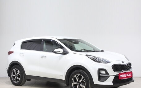 KIA Sportage IV рестайлинг, 2020 год, 2 244 000 рублей, 3 фотография