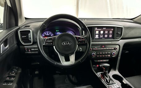 KIA Sportage IV рестайлинг, 2020 год, 2 244 000 рублей, 23 фотография