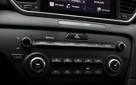KIA Sportage IV рестайлинг, 2021 год, 2 350 000 рублей, 16 фотография