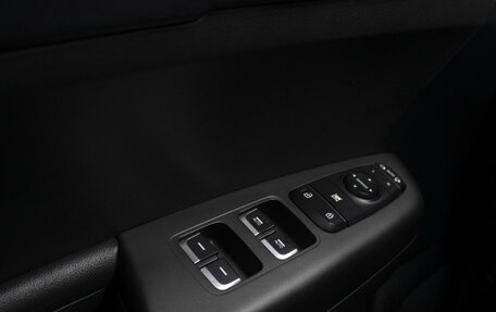 KIA Sportage IV рестайлинг, 2021 год, 2 350 000 рублей, 21 фотография