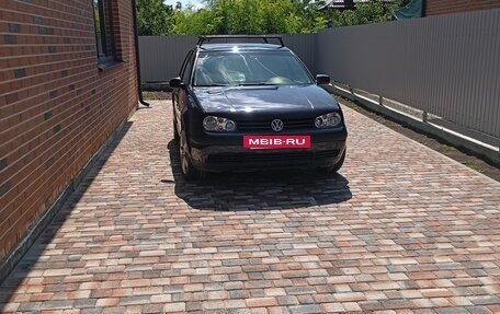 Volkswagen Golf IV, 1998 год, 310 000 рублей, 2 фотография