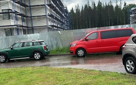 Hyundai H-1 II рестайлинг, 2018 год, 3 500 000 рублей, 3 фотография