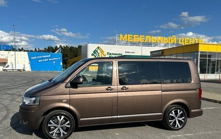Volkswagen Multivan T5, 2014 год, 3 000 000 рублей, 4 фотография