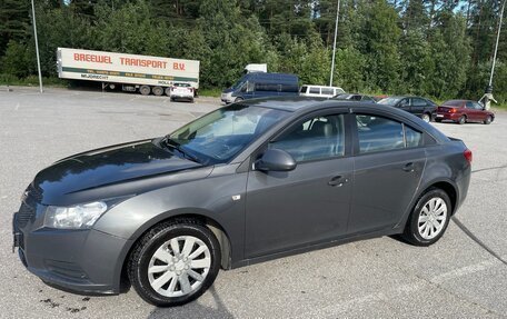 Chevrolet Cruze II, 2012 год, 700 000 рублей, 2 фотография