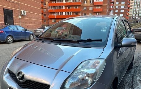 Toyota Vitz, 2009 год, 590 000 рублей, 7 фотография