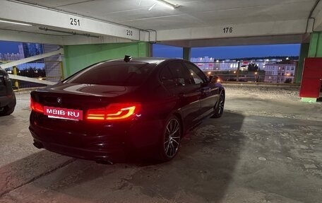 BMW 5 серия, 2019 год, 3 700 000 рублей, 3 фотография