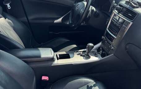 Lexus IS II рестайлинг 2, 2008 год, 1 750 000 рублей, 9 фотография