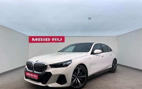BMW 5 серия, 2024 год, 8 950 000 рублей, 1 фотография