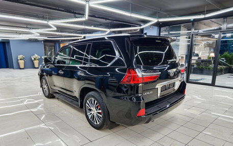 Lexus LX III, 2016 год, 6 500 000 рублей, 3 фотография