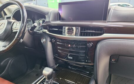Lexus LX III, 2016 год, 6 500 000 рублей, 17 фотография