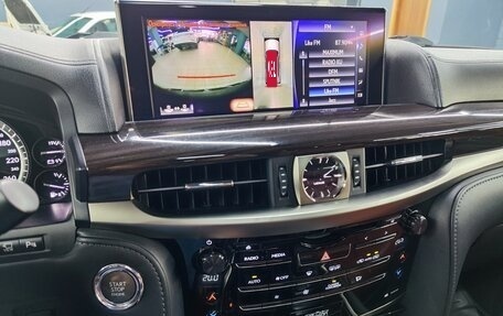 Lexus LX III, 2016 год, 6 500 000 рублей, 19 фотография