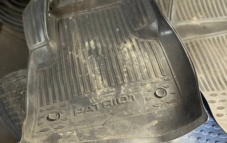 ЛуАЗ Patriot, 2014 год, 660 000 рублей, 21 фотография
