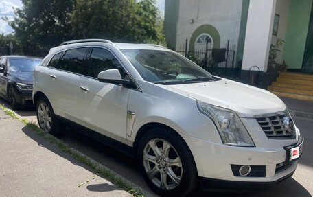 Cadillac SRX II рестайлинг, 2014 год, 1 700 000 рублей, 2 фотография