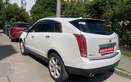 Cadillac SRX II рестайлинг, 2014 год, 1 700 000 рублей, 4 фотография